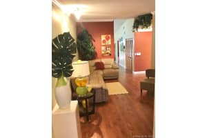 6810 NW 166th Terrace, Hialeah, FL 33014, Sold 11/30/17
