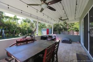 2510 NE 207th Terrace, Miami, FL 33180, Sold 07/05/18