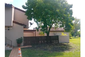 10582 NW 8th Ln A4, Miami, FL 33172, Sold 05/11/18
