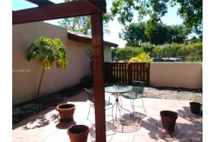 10582 NW 8th Ln A4, Miami, FL 33172, Sold 05/11/18