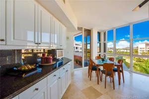 733 Crandon Blvd PH 6, Key Biscayne, FL 33149, Sold 12/29/17