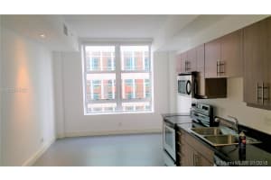 111 E Flagler St, Miami, FL 33131, Sold 03/27/18