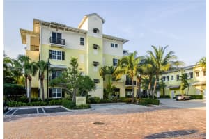 303 E Latitude Cir, Delray Beach, FL 33483, Sold 12/21/17