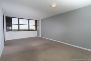 2555 Collins Ave, Miami, FL 33140, Sold 04/26/18