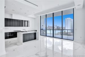 3250 NE 188th St # Uph05, Aventura, FL 33180, Sold 04/07/21
