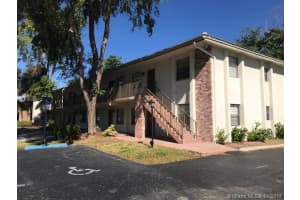 1359 NW 94th Way, Coral Springs, FL 33071, Sold 01/17/18