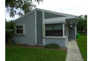 7841 NW 41st Ct, Sunrise, FL 33351, Sold 04/13/18