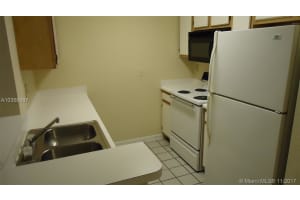 2810 N Oakland Forest Dr, Oakland Park, FL 33309, Sold 05/16/18