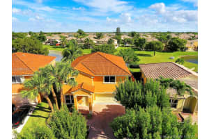 7515 SW 164th Ct, Miami, FL 33193, Sold 12/15/17