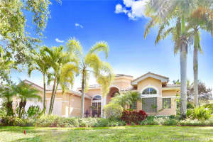 3652 Churchill Downs Dr, Davie, FL 33328, Sold 05/11/18