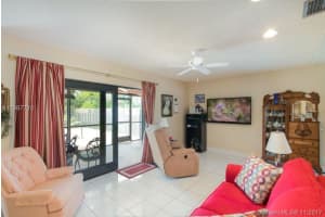 6551 NW 89th Ave, Tamarac, FL 33321, Sold 12/17/17