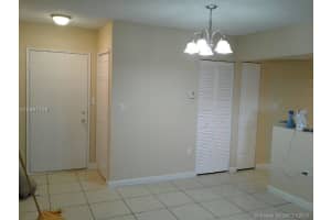 9741 Fontainebleau Blvd H108, Miami, FL 33172, Sold 02/09/18