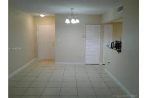 9741 Fontainebleau Blvd H108, Miami, FL 33172, Sold 02/09/18