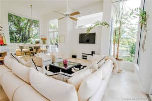 3420 Paddock Rd, Weston, FL 33331, Sold 12/27/17
