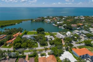 910 Harbor Dr, Key Biscayne, FL 33149, Sold 11/24/20