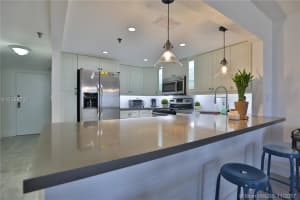 2625 Collins Ave, Miami, FL 33140, Sold 02/16/18