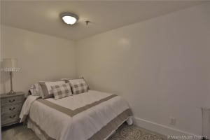 2625 Collins Ave, Miami, FL 33140, Sold 02/16/18