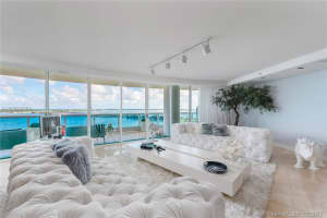 Add Building Entrance, 2127 Brickell Ave, Miami, FL 33129, Sold 08/21/18