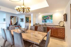 3535 S Ocean Dr, Hollywood, FL 33019, Sold 12/27/17