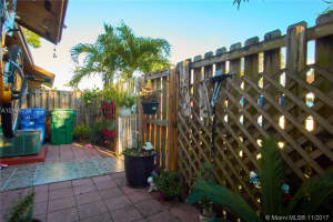 6703 NW 189th St, Hialeah, FL 33015, Sold 12/28/17