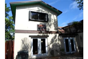 672 NE 1st St, Dania Beach, FL 33004, Sold 01/23/18