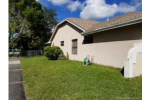 8993 SW 59th St, Cooper City, FL 33328, Sold 12/21/17