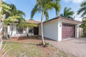 6659 1st St, Jupiter, FL 33458, Sold 06/11/18
