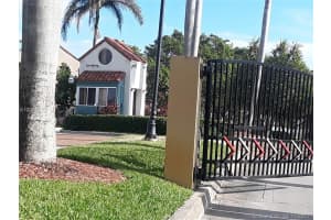 2711 Ocean Club Blvd, Hollywood, FL 33019, Sold 12/21/17