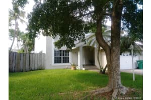9740 SW 218th St, Cutler Bay, FL 33190, Sold 01/17/18