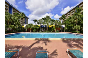 4550 NW 9th St APT E914, Miami, FL 33126, Sold 07/20/18