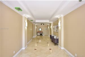 9721 E Bay Harbor Dr #4b, Bay Harbor Islands, FL 33154, Sold 06/25/18