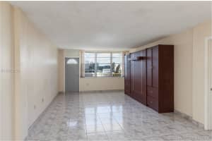 245 18th St, Miami Beach, FL 33139, Sold 12/29/17