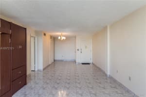 245 18th St, Miami Beach, FL 33139, Sold 12/29/17