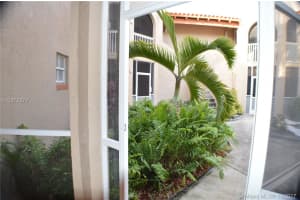 8664 SW 3rd St, Pembroke Pines, FL 33025, Sold 01/12/18