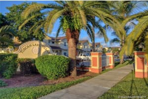 7466 NW 180th Terrace, Hialeah, FL 33015, Sold 01/17/18