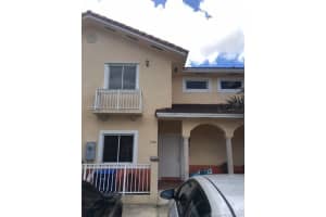 7466 NW 180th Terrace, Hialeah, FL 33015, Sold 01/17/18