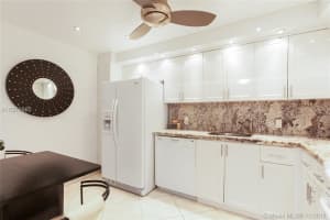 20100 W Country Club Dr, Aventura, FL 33180, Sold 02/12/18