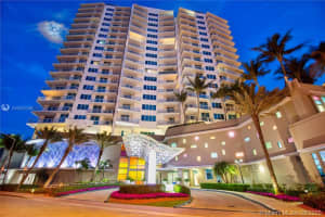 3801 Collins Ave, Miami Beach, FL 33140, Sold 10/30/20