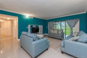 451 Ives Dairy Rd, Miami, FL 33179, Sold 02/15/18