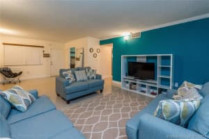 451 Ives Dairy Rd, Miami, FL 33179, Sold 02/15/18