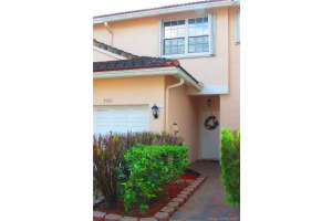 9180 NW 40th St, Sunrise, FL 33351, Sold 02/15/18