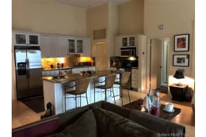 2701 Parkview Dr S, Hallandale Beach, FL 33009, Sold 05/25/18