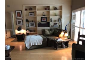 2701 Parkview Dr S, Hallandale Beach, FL 33009, Sold 05/25/18
