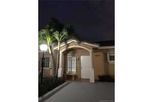 7627 NW 182nd Ln, Hialeah, FL 33015, Sold 02/14/18