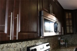 2735 W 52nd St, Hialeah, FL 33016, Sold 01/12/18