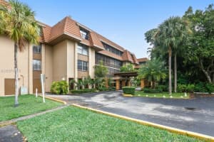 661 NE 195th St, Miami, FL 33179, Sold 02/16/18