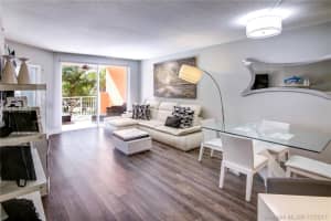 151 Michigan Ave, Miami Beach, FL 33139, Sold 02/09/18