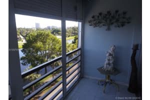 16850 S Glades Dr #5d, North Miami Beach, FL 33162, Sold 04/16/18