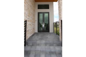 7666 NW 102nd Pl, Doral, FL 33178, Sold 04/17/18