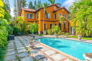 155 Cocoplum Rd, Coral Gables, FL 33143, Sold 06/12/19